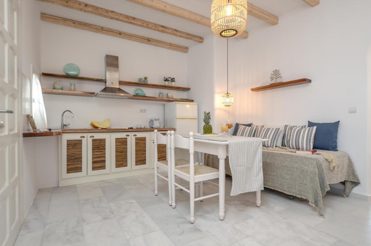 Birikos Studios & Apartments Agios Prokopios  Bagian luar foto