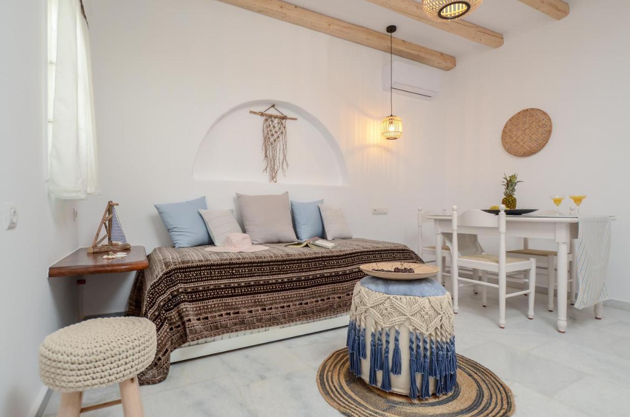 Birikos Studios & Apartments Agios Prokopios  Bagian luar foto
